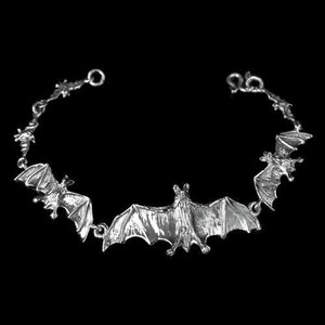 Fledermaus-Armkette-Silber-Laenge-17-79-cm-Gothic-Schmuck-NEU