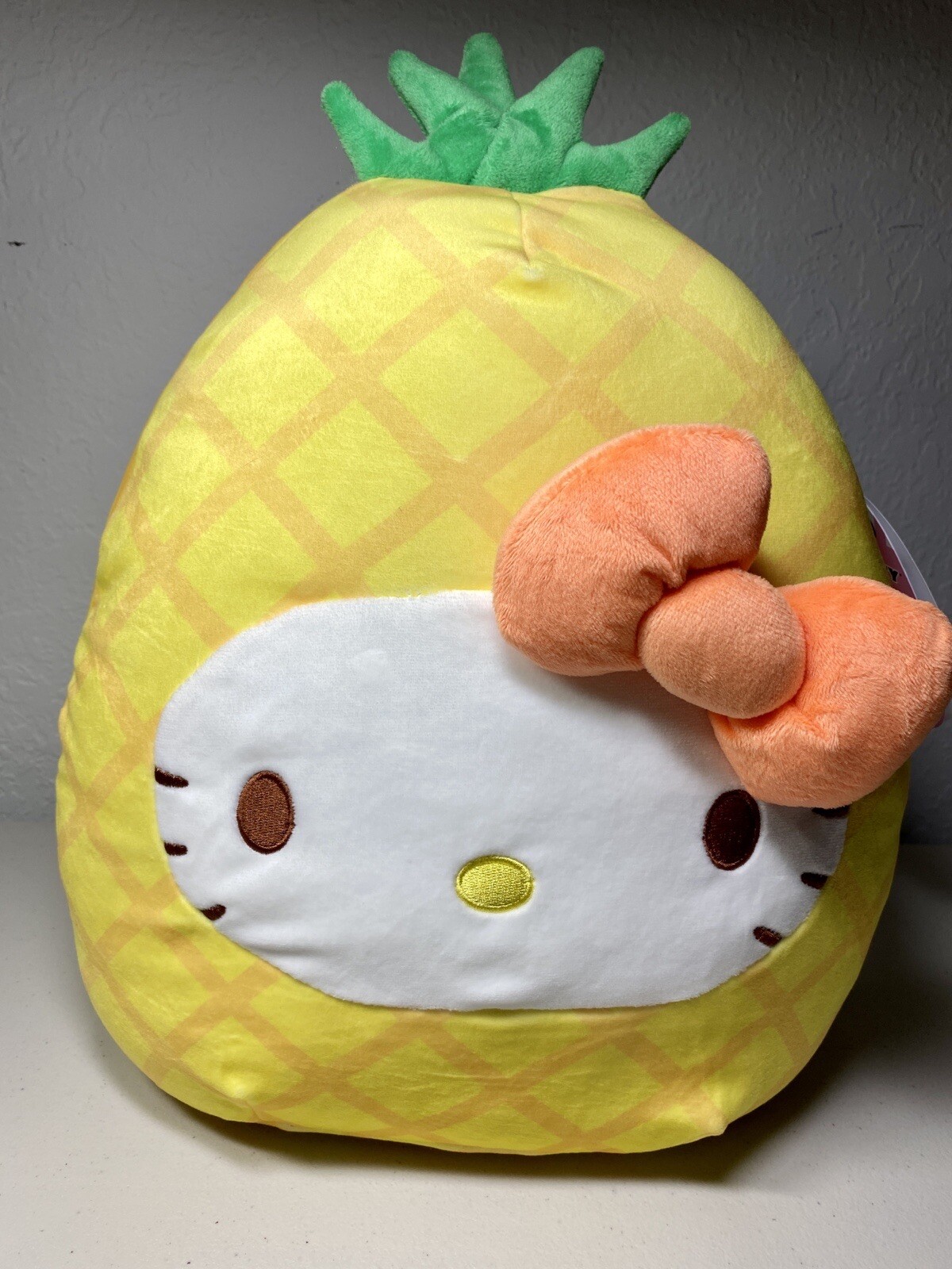 Squishmallows 12” Hello Kitty Pineapple Banter Australia Edition NWT | eBay