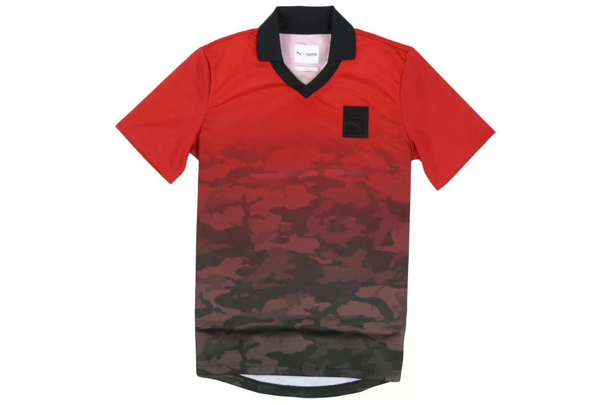 Mens PUMA X Trapstar Football Tee Shirt Barbados Cherry Camo 571821 SZ L 90.00