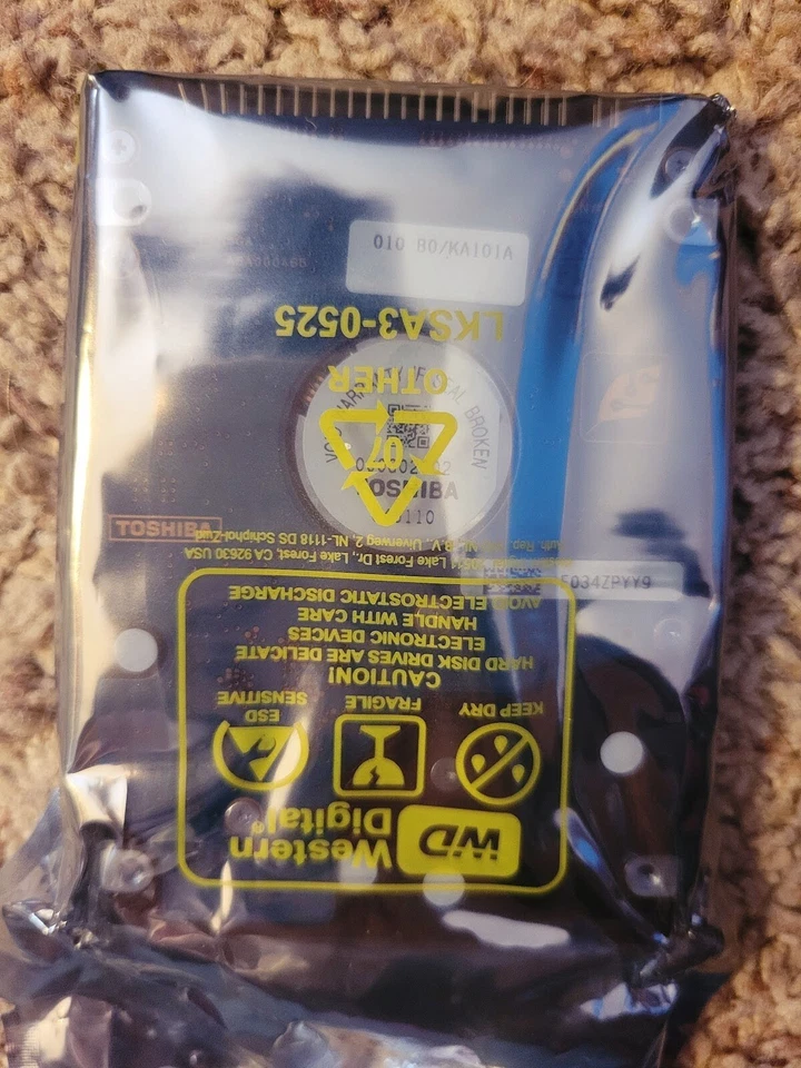 Toshiba MK 4026GAX - Hard Drive - 40 GB - ATA-100 (HDD2193) - Image 3 of 4