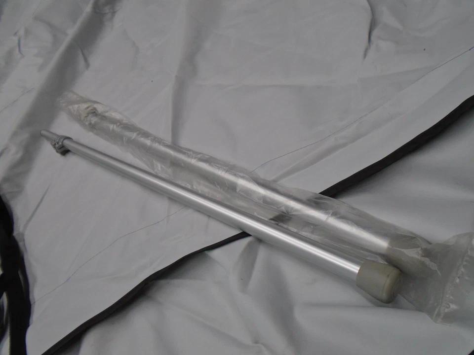 TRACKER PRO GUIDE V16 WALK THROUGH 2009 CAPA DE AMARRAÇÃO CINZA 202" X 121" BARCO - Imagem 4 de 4