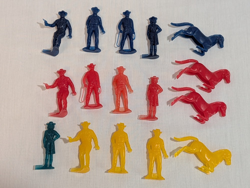 Nabisco Cereal Premiums - Lot of 16 - Figures from 1950's Sky King TV show