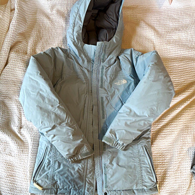 The North Face Girls L/G Blue Down Puffer Jacket Hooded Full Zip Pockets