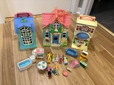 Vintage Fisher-Price Loving Family Sweet Streets Country Cottage Doll House 2000