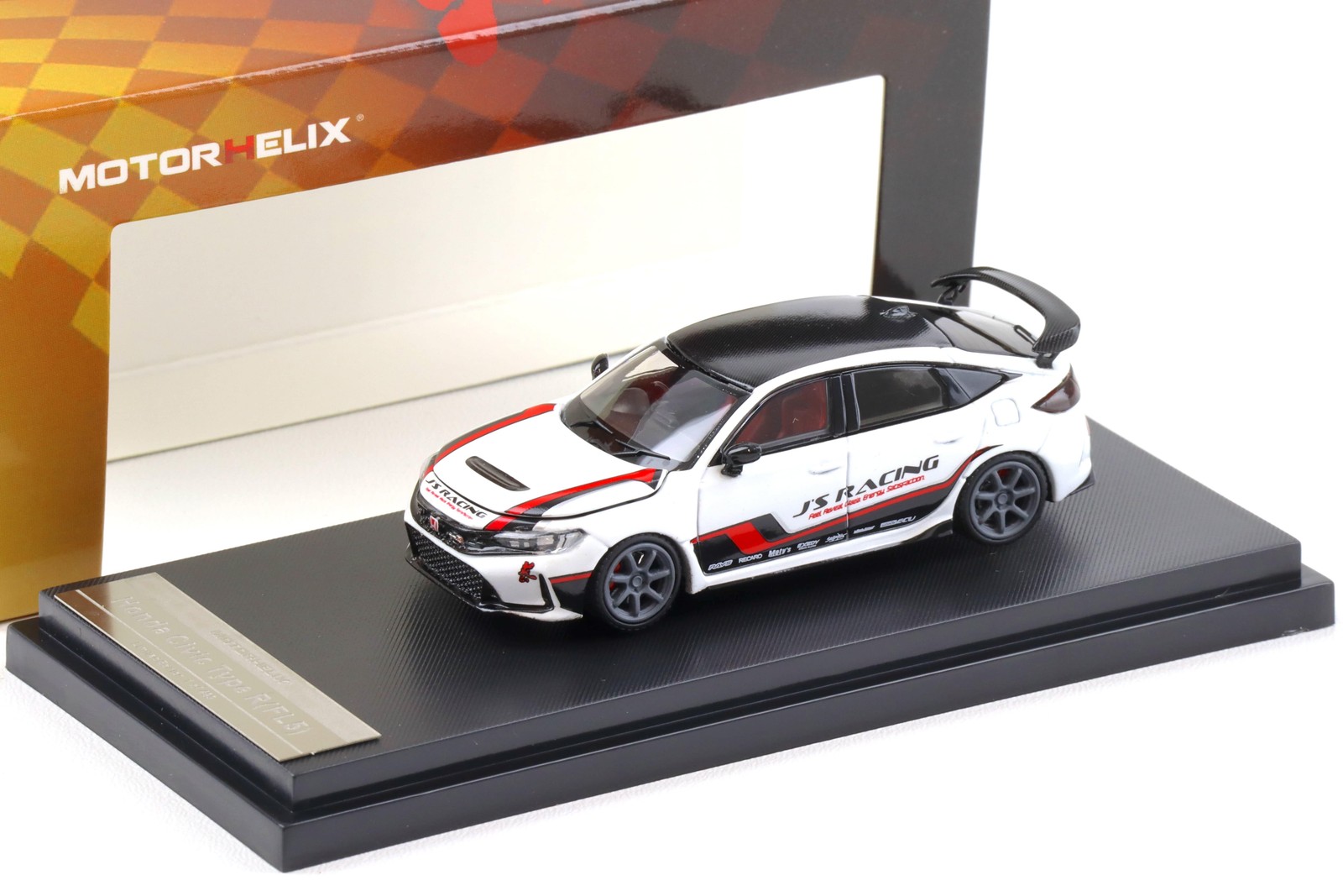 1:64 Motorhelix Honda Civic Type R (FL5) J'S Racing White Pearl M65317