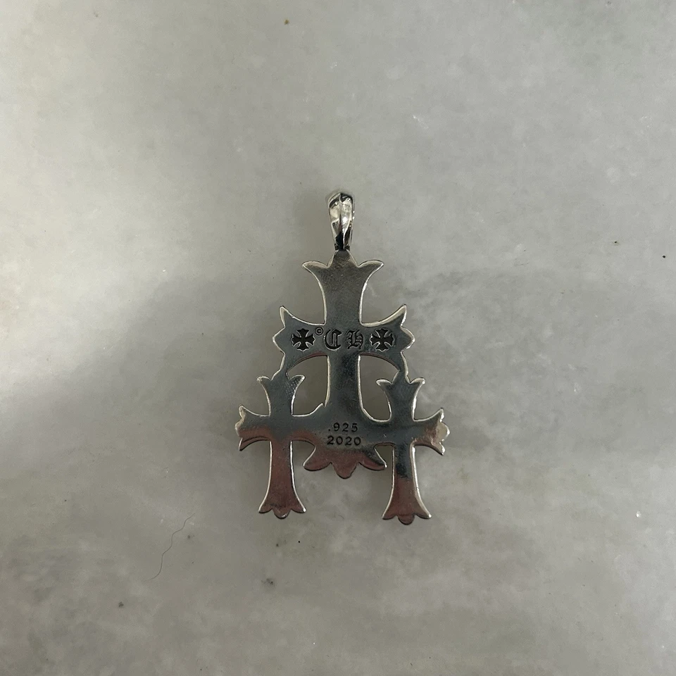 Colgante Cruz Triple Grasa Corazones Cromados Plata 925 2020 Foto 2 de 2