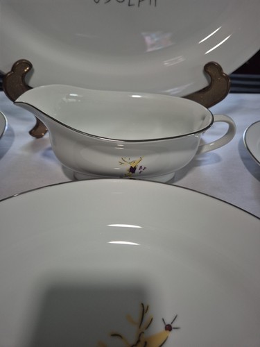 Pottery Barn Reindeer Christmas Dinnerware Set–11Pcs–Made in Japan Rudolph &Rein - Picture 3 of 11