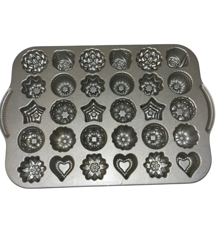 Nordic Ware Nonstick Cast Aluminum Teacake Plaque - Image 2 of 2