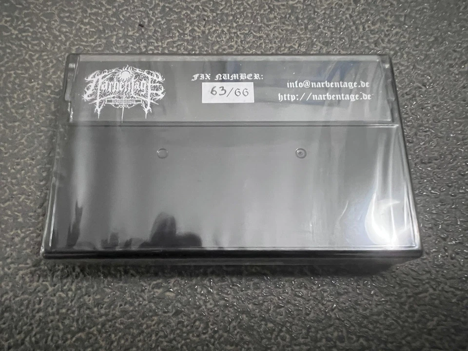 Drug Darkness / Black Paralysis Split Cassette Junkie Witch Grausamkeit Friedhof - Image 2 of 3