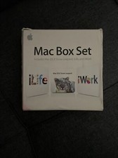 Apple Mac Box Set - Snow Leopard 10.6 iLife 09 iWork 09 MC209Z/A
