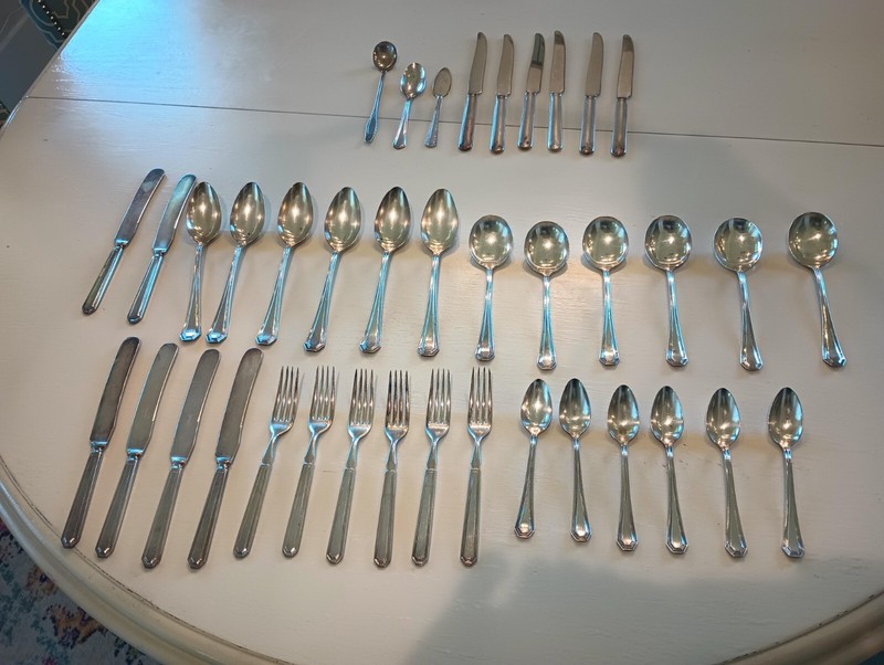 Vintage Flatware (37 pieces) - Liberty (Silverplate, 1920) by Associated Silver