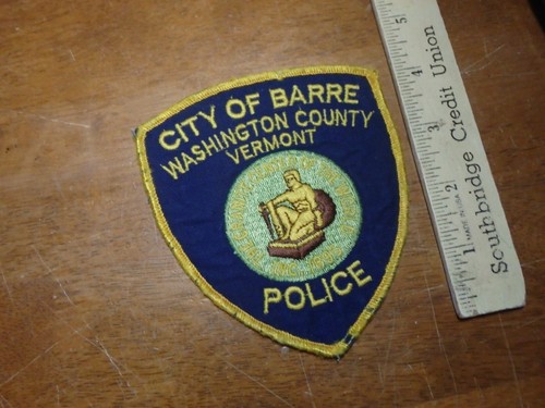 BARRE WASHINGTON COUNTY   VERMONT  VEST PATCH OBSOLETE BX 25#13
