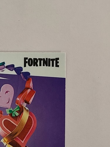 Candyman 2021 Panini Fortnite Series 3 Optichrome Holo Epic Outfit #115 - Picture 12 of 12