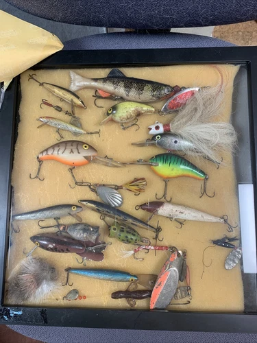 Lot of 20 Vintage Fishing Lures Rapala Renosky Mannis Mepps Rebel Bagley Plus