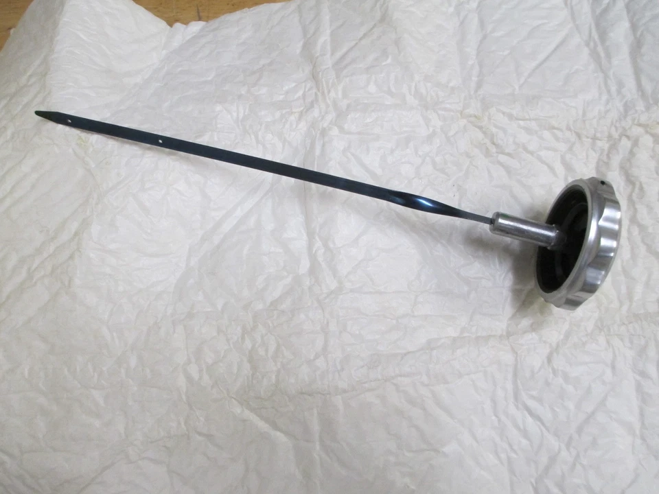 Tapa del tanque de aceite Ferrari 360 / varilla de medición # 202249 Foto 2 de 4