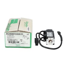 Schneider Electric BCH0401O22A1C Lexium 23 Plus Servo Motor New NFP