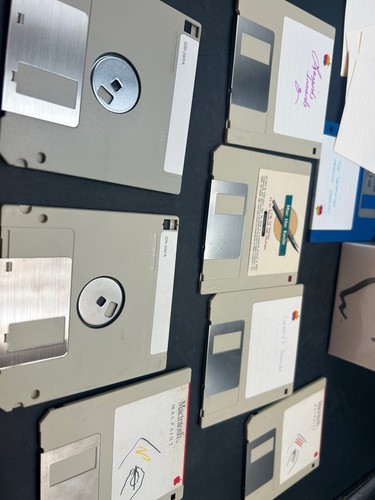 Lot Apple Computer Macintosh Floppy Disks Mac Paint Mac the Knife Clip Art Box - Afbeelding 3 van 8