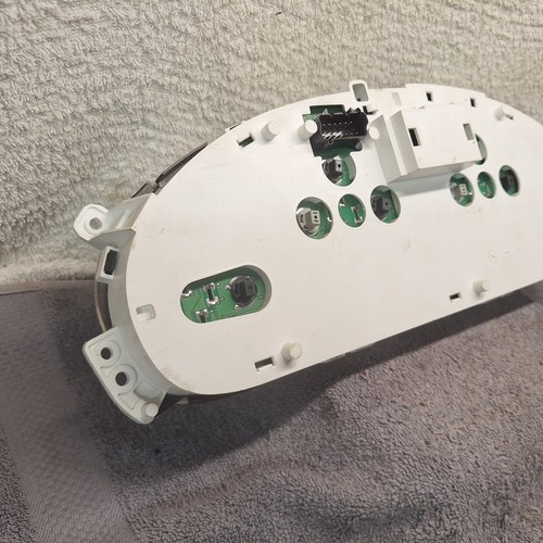 TN157520-5265 Chrysler Voyager Speedometer Gage Guage Cluster Dash OEM - Picture 7 of 10