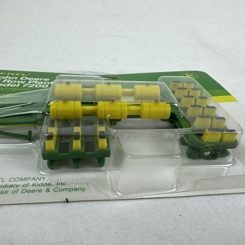 Vintage Ertl John Deere 12 Row Planter Model 7200 #546 1/64 Scale NOS New Farm - Picture 6 of 13