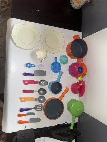 Lot Of 18 Mixed Lot Pretend Plastic Play Kitchen Cooking Utensils Dishes Set