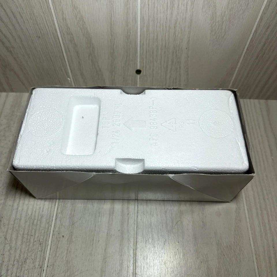 Action Kerry Earnhardt No2 KANNAPOLIS Intimidators Monte Carlos масштаб 1:24  - Изображение 3 из 4