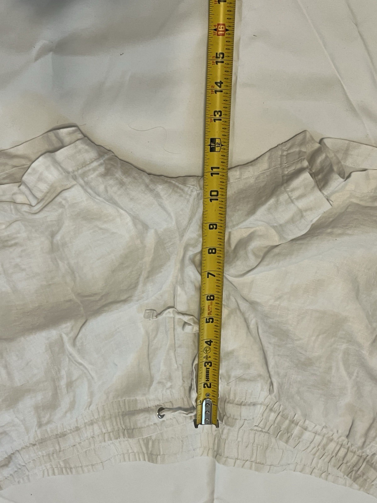 Amazon Essentials Women’s 5” Drawstring Linen Bea… - image 3