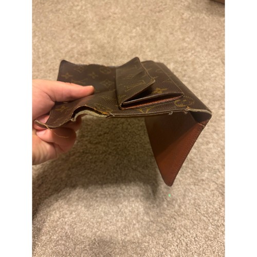 Louis Vuitton Tri Fold Geldbörse beschädigt - Bild 5 von 10