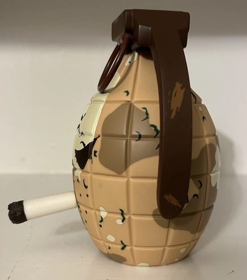 Kidrobot Kozik Mongerforce Sarge Grenade Camo Vinyl Figure Desert Storm Limited - Image 4 of 4