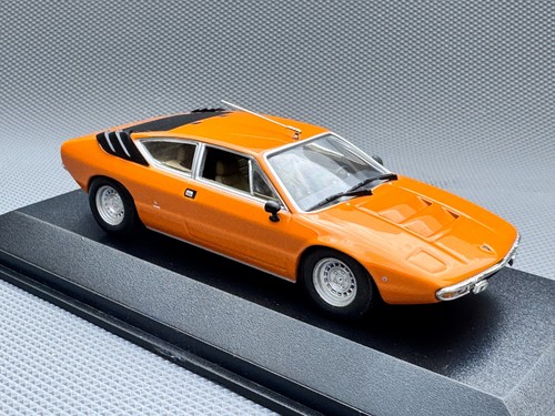 Minichamps Lamborghini Uraco 1974 Arrancio Orange 1:43 Scale 400103321 - Picture 2 of 7