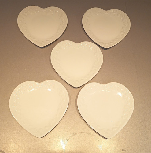 5 Assiettes à dessert coeur