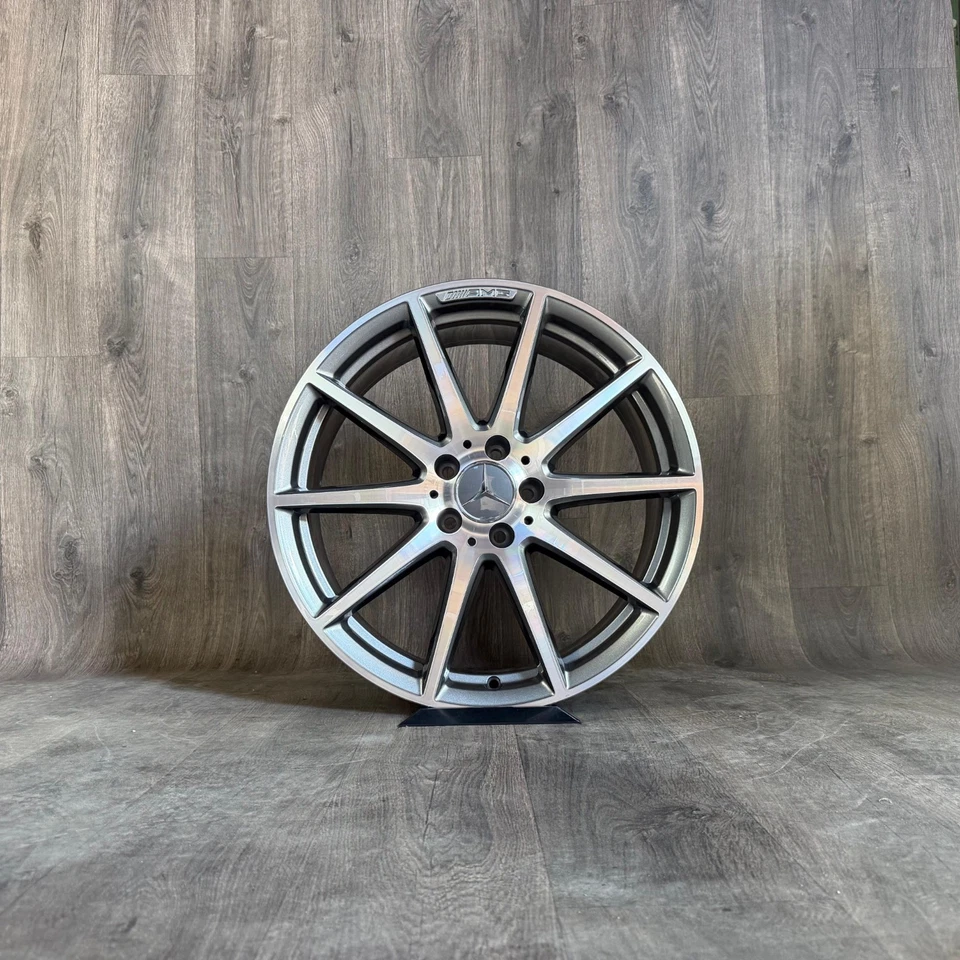 1x Original Mercedes Benz C Klasse W206 AMG Felge A2064016900 8.5J x 19 ET18 - Bild 1 von 1