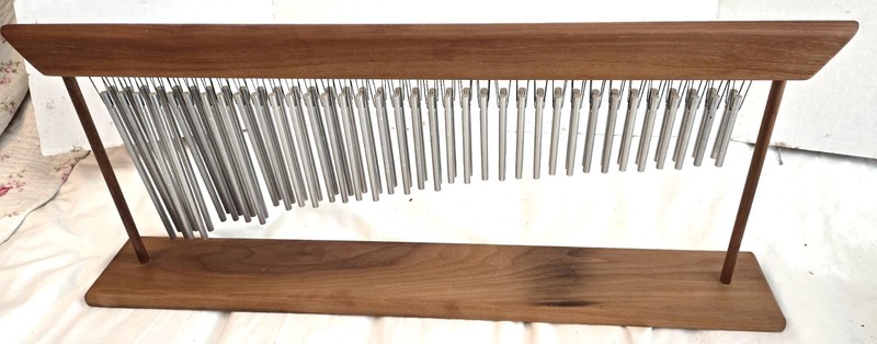 Vintage J.W. Stannard tabletop 72 chime instrument w/ wooden stand musical scale