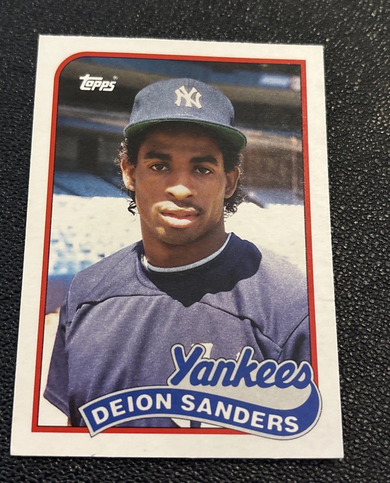 1989 TOPPS TIFFANY TRADED #110 DEION SANDERS YANKEES ROOKIE CARD~FREE SHIPPING