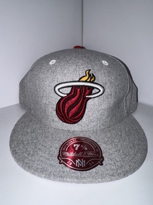 Miami Heat Mitchell & Ness Fitted Hat 7 5/8 (61cm) New Hardwood Classics
