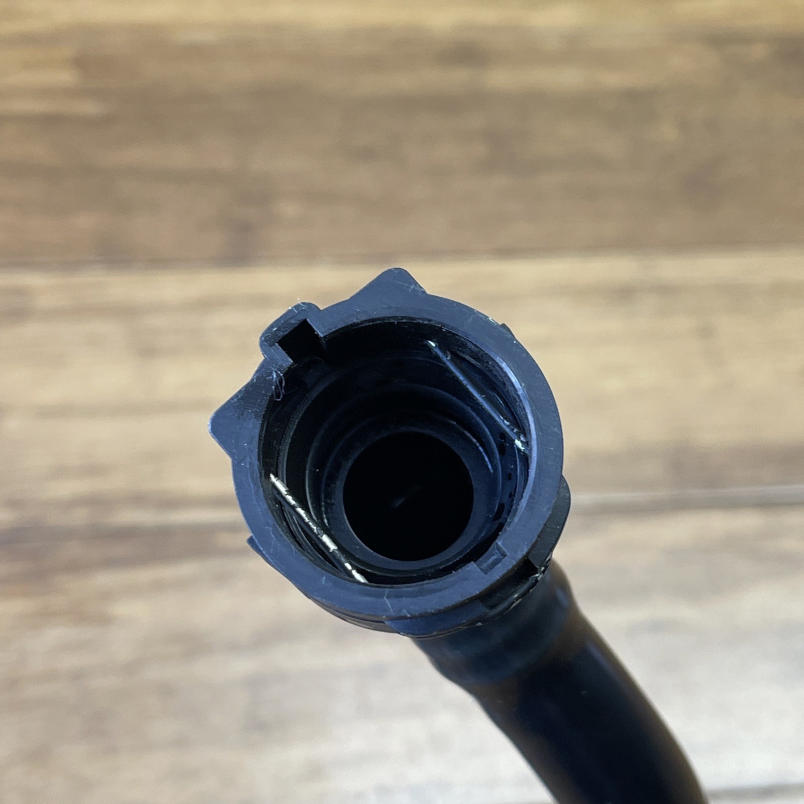 2014-2020 BMW i8 I12 1/.5L AWD Drive Motor Inverter Radiator Hose Pipe OEM