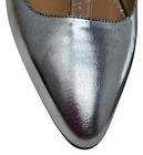 Foto 10 di 18