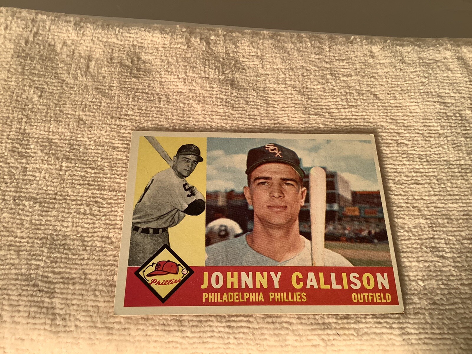 1960 Topps #17 Johnny Callison Phillies Baseball Card Ungraded-image