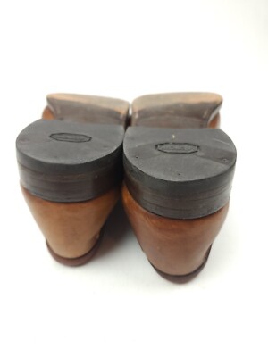 Allen Edmonds Woodstock Kiltie Loafer Two Toned Black Brown  display picture 3