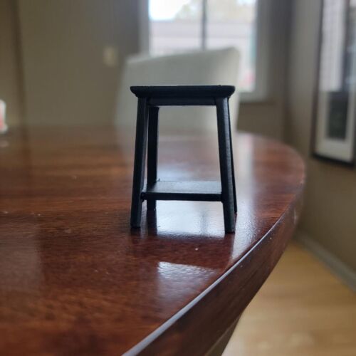 Dollhouse Furniture Black Wood Side Table with Bottom Shelf 1:12 Scale - Picture 1 of 3
