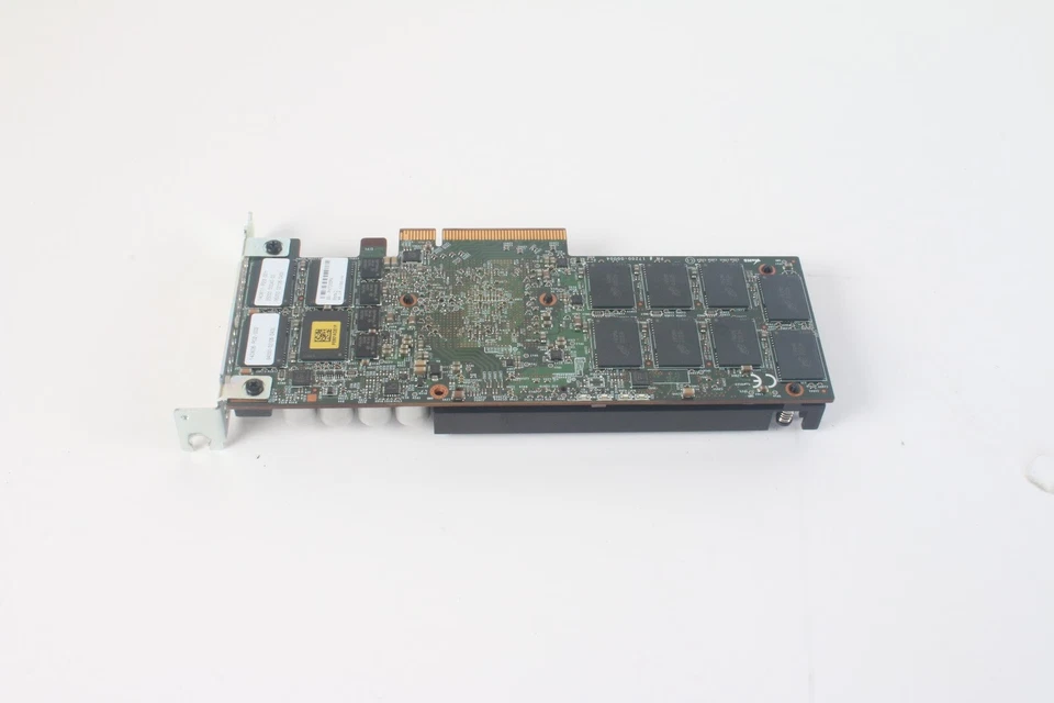 HGST M3-LP-1100-1A FlashMAX III 1.10 TB Internal Solid State Drive - Image 3 of 4