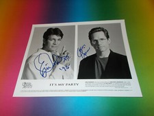 Eric Roberts + Gregory Harrison  signed signiert  Autogramm auf  Foto in person