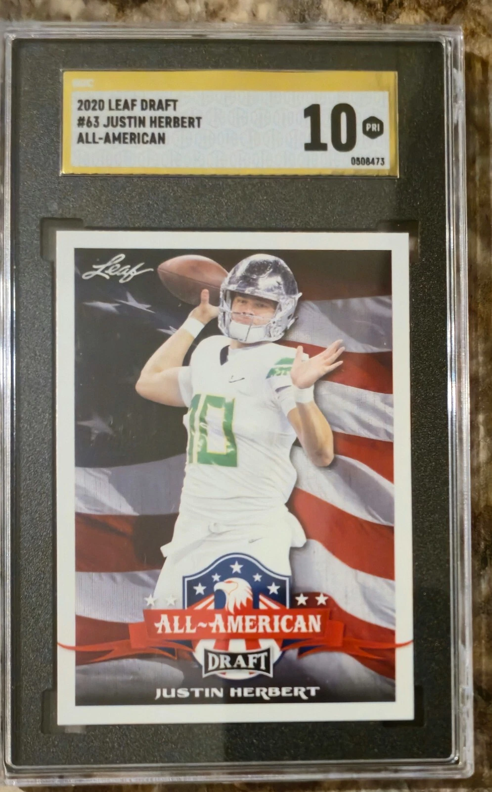 Justin Herbert Leaf Valiant All-American Autographs #JH2 Base