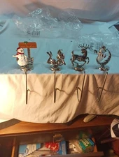 Minetom Set Of Four Metal Christmas Stocking Hangers 7 Inchs Long New