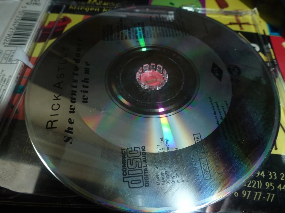 Rick Astley Maxi-CD She wants to dance with me - Bild 3 von 3