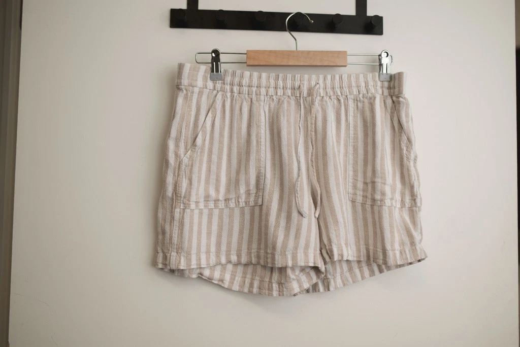 Women's J.Crew Beige White Striped Pull-On Shorts M Linen