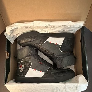 AEW pro wrestler Swerve x  Mache friends and family shoes brand new 