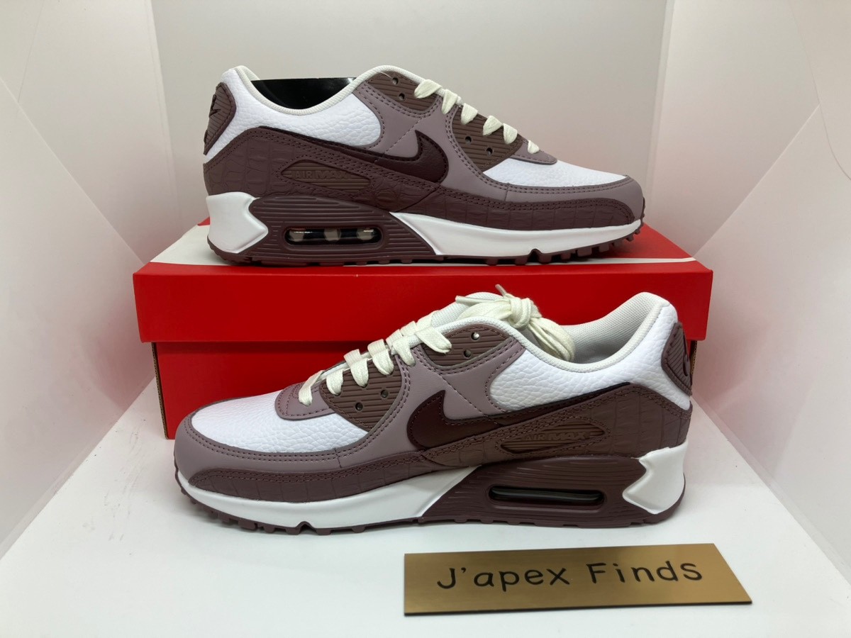 Nike Air Max 90 IM3110-500 Tattoo Light Violet All White Women