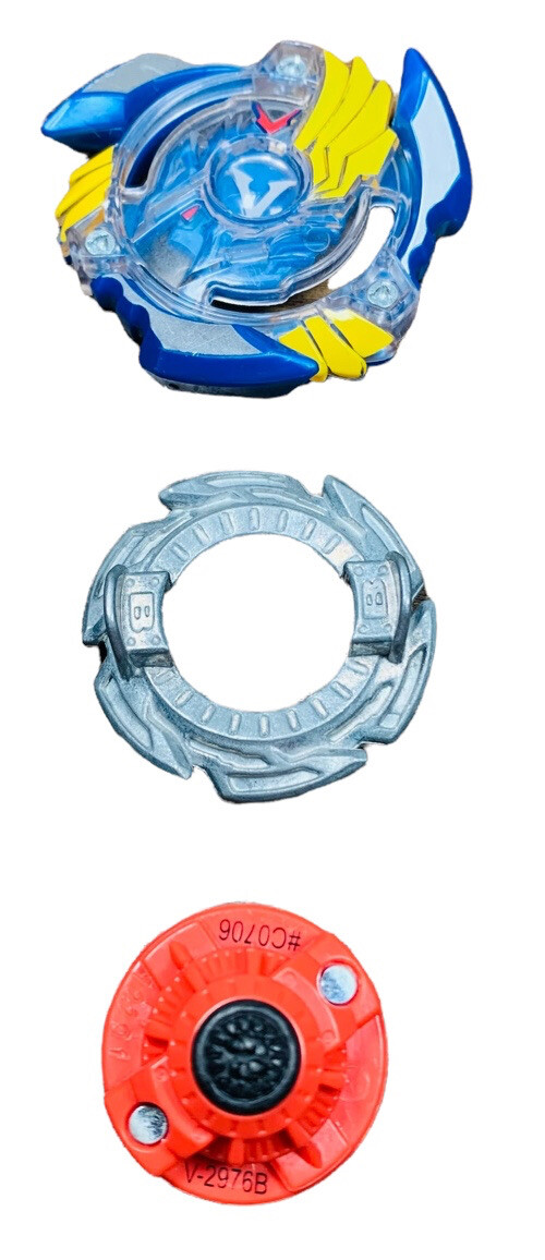 Beyblade Burst Evolution Victory Valtryek V2 C0706 Collectible