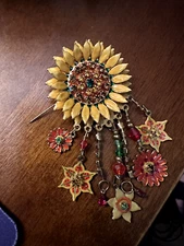 Lunch at the Ritz Sunflower Brooch/Pendant - LATR Flower Pin