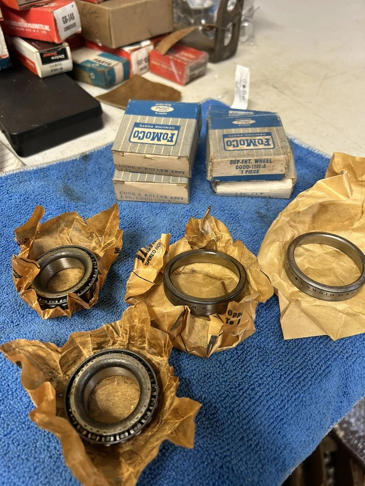 1960-1966 NOS Ford Mercury Mustang Falcon Comet FRONT WHEEL BEARING SET C0DD - Image 2 of 4